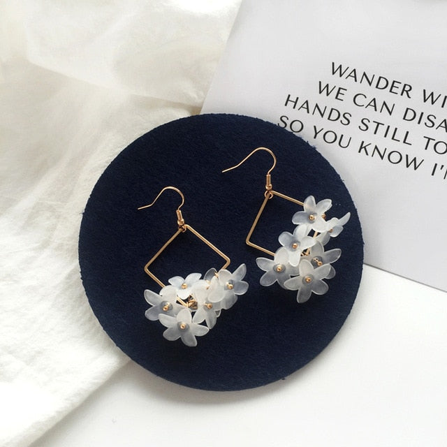 2019 New flower handmade bohemia boho earrings women fashion long hanging earrings crystal female wedding earings party jewelry