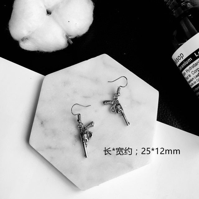 Punk Cheap Sliver Handcuffs Blade Gun Drop Earrings Creativity Jewelry Accessories Women Simple Fashion Cool Wholesale Pistols