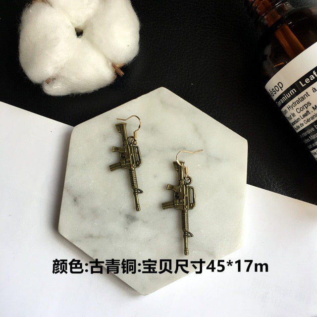 Punk Cheap Sliver Handcuffs Blade Gun Drop Earrings Creativity Jewelry Accessories Women Simple Fashion Cool Wholesale Pistols