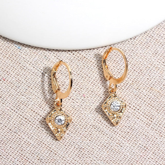 JUST FEEL New Tiny Hoop Earrings For Women Girl Gold Cartilage Hoop Earrings Jewelry Heart Cross Star Triangle Charm Earrings