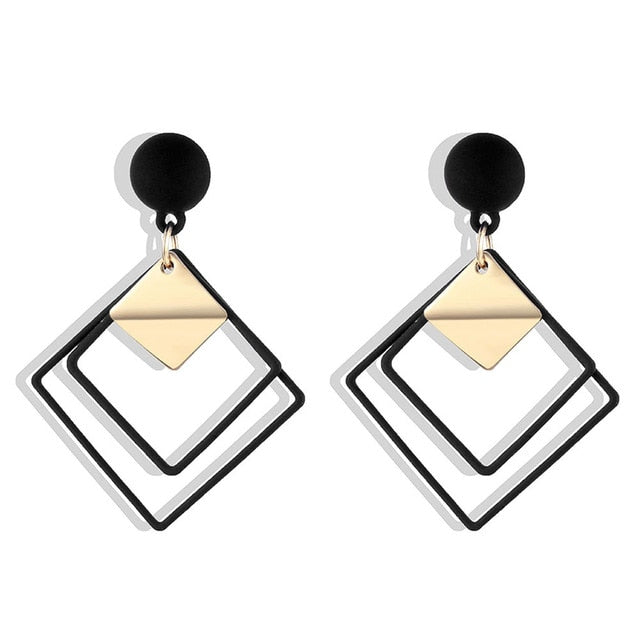 IPARAM 2020 New Big Circle Round Hoop Earrings for Women's Fashion Statement Golden Punk Charm Earrings Party Jewelry