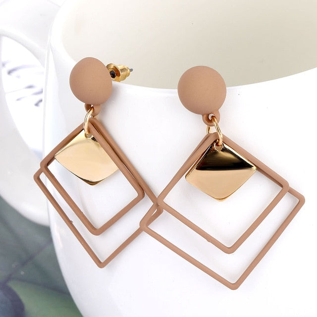 IPARAM 2020 New Big Circle Round Hoop Earrings for Women's Fashion Statement Golden Punk Charm Earrings Party Jewelry
